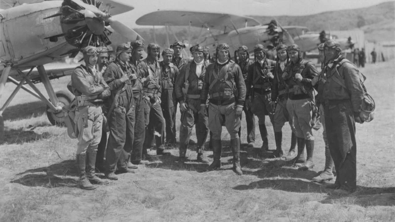 Flight (1929) still