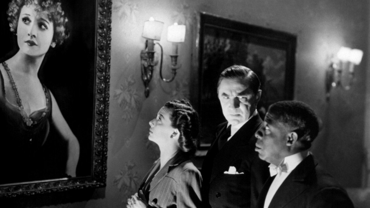 Invisible Ghost (1941) still