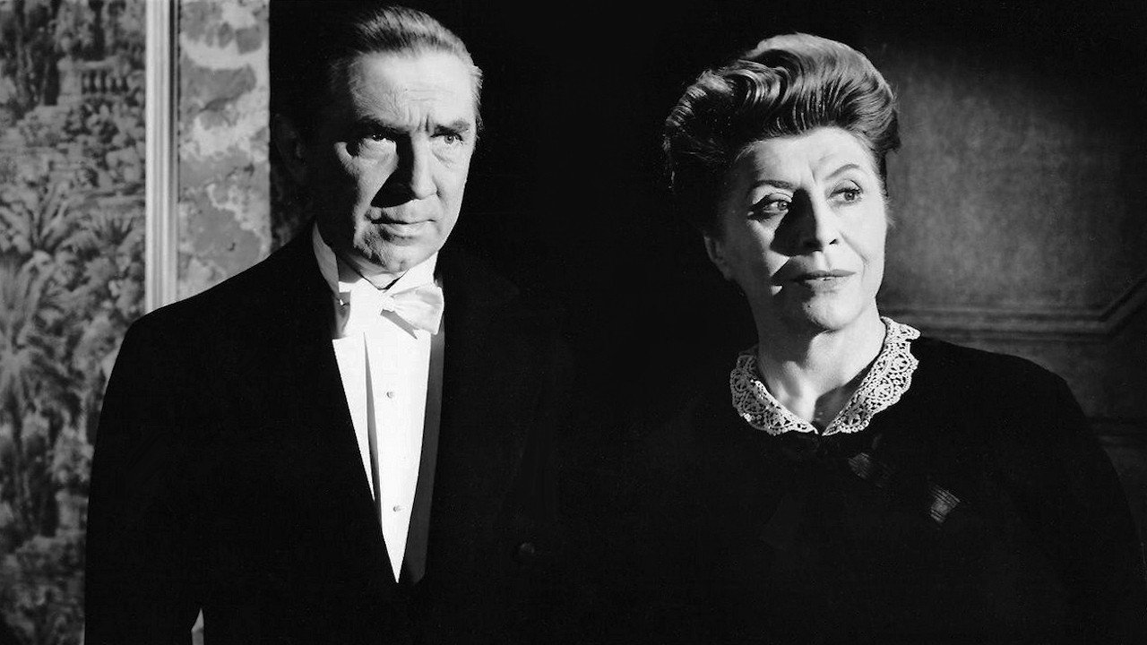 One Body Too Many (1944) still