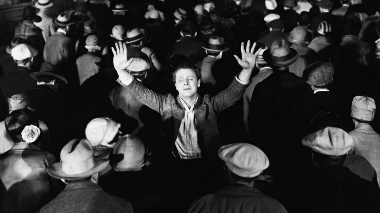 The Crowd (1928) still