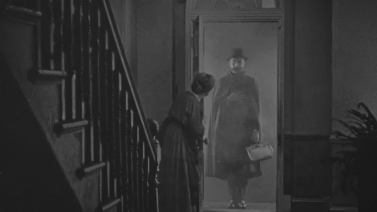 The Lodger: A Story of the London Fog (1927) still